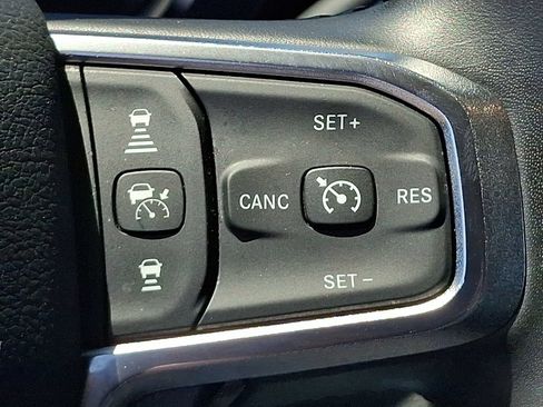 Used 2024 RAM 2500 Laramie w/ Safety Group AWD/4WD image 22