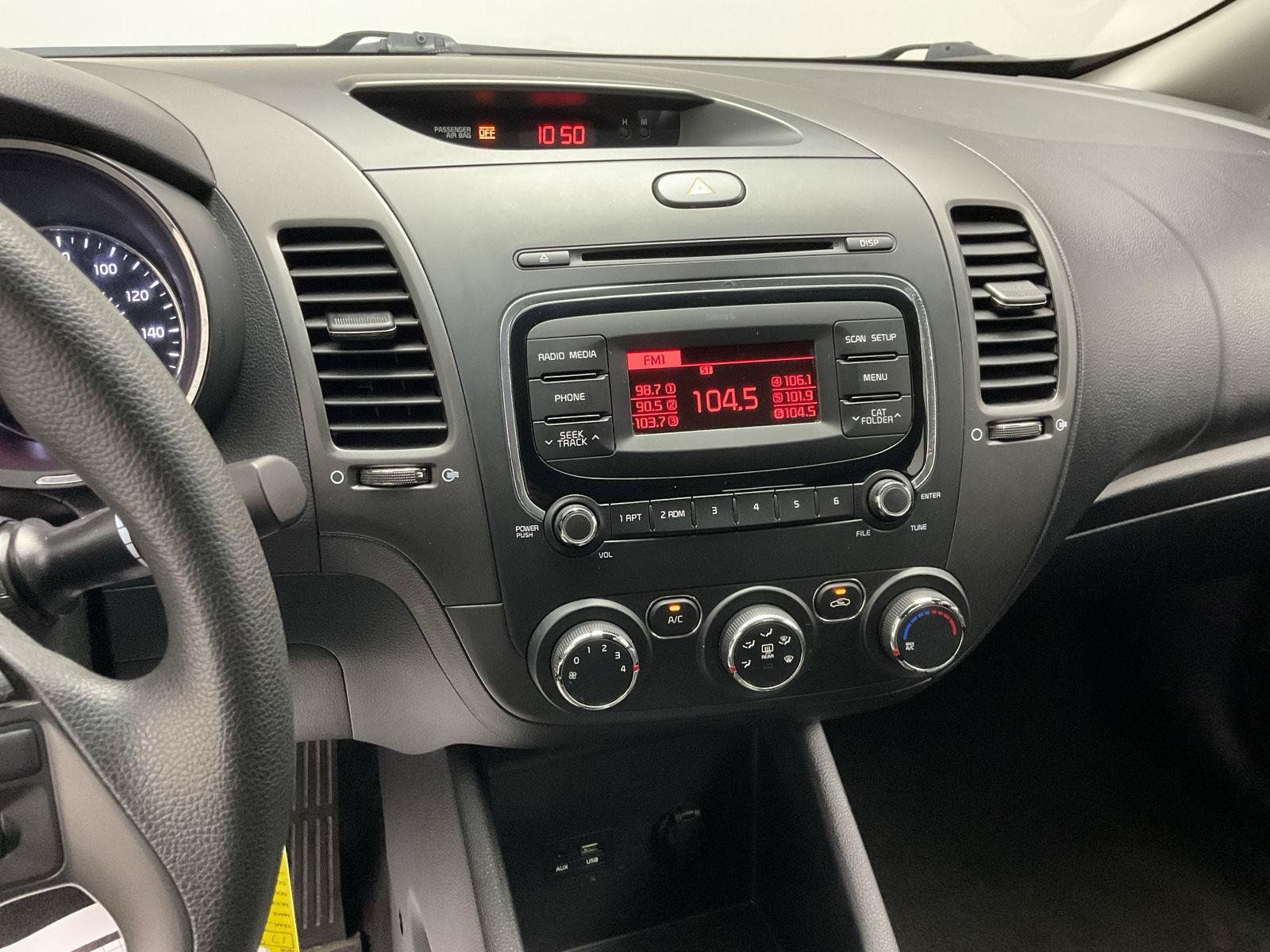Used 2017 Kia Forte LX FWD image 15