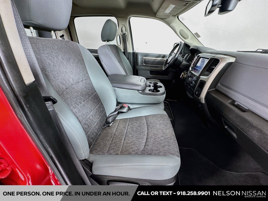 Used 2019 RAM 1500 Classic SLT w/ Luxury Group AWD/4WD image 26