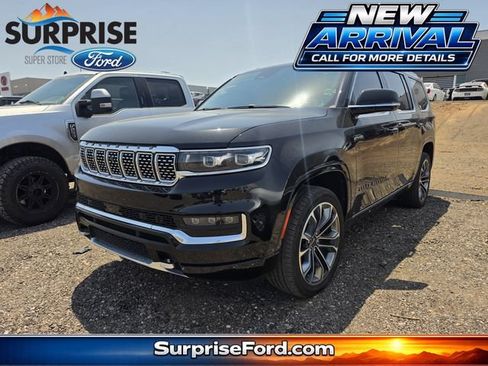 Used 2022 Jeep Grand Wagoneer Series III w/ Rear Seat Video Group 1 AWD/4WD image 1