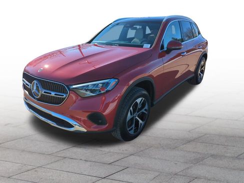 New 2025 Mercedes-Benz GLC 350e 4MATIC image 3