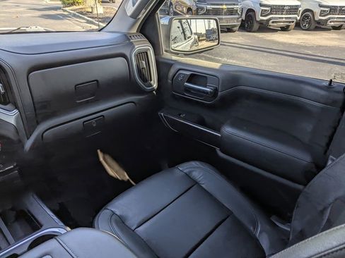 Used 2019 Chevrolet Silverado 1500 LTZ image 18