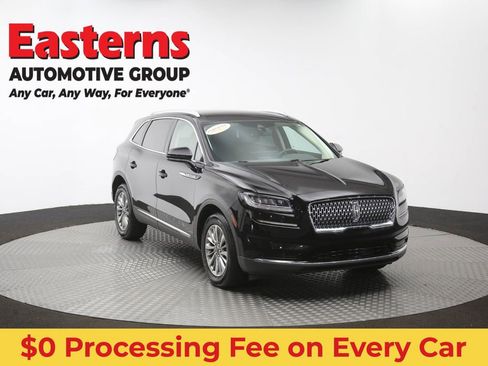 Used 2022 Lincoln Nautilus AWD w/ Premium Package image 50