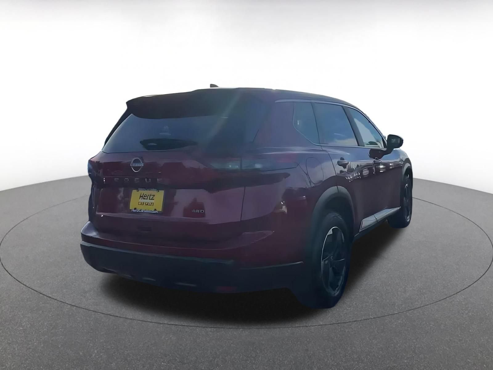 Used 2025 Nissan Rogue SV AWD/4WD image 12