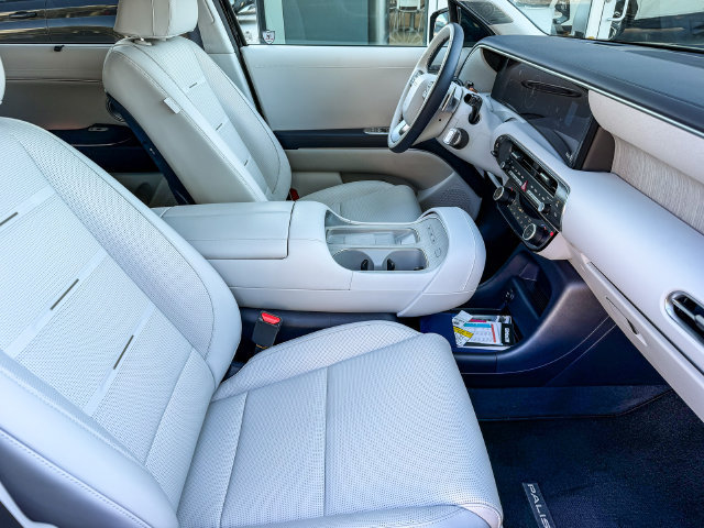 Used 2026 Hyundai Palisade Calligraphy AWD/4WD image 19