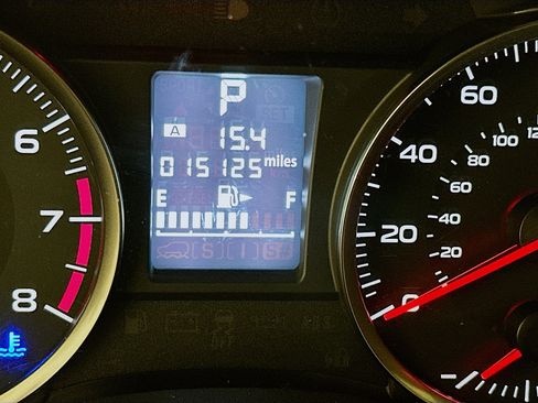 Used 2017 Subaru Crosstrek 2.0i Premium image 19