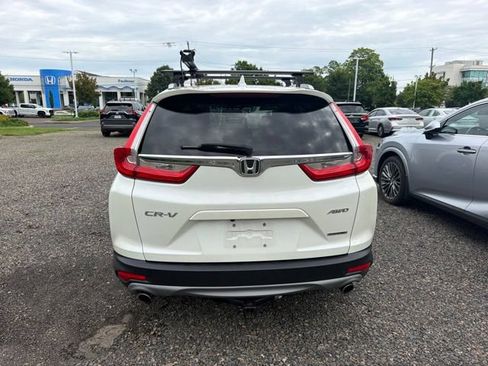 Used 2018 Honda CR-V Touring image 4