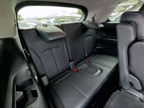Used 2023 INFINITI QX60 Luxe w/ Cargo Package FWD image 39