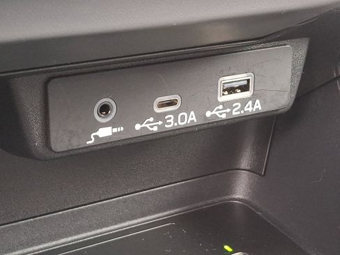 Certified 2024 Subaru Crosstrek 2.5i Limited image 23