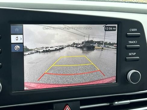 Certified 2025 Hyundai Elantra Sport FWD image 23