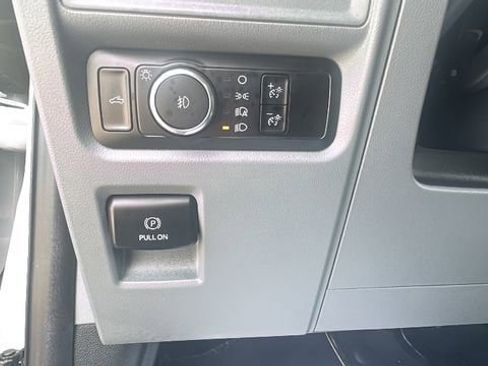 Used 2024 Ford F150 XLT image 17