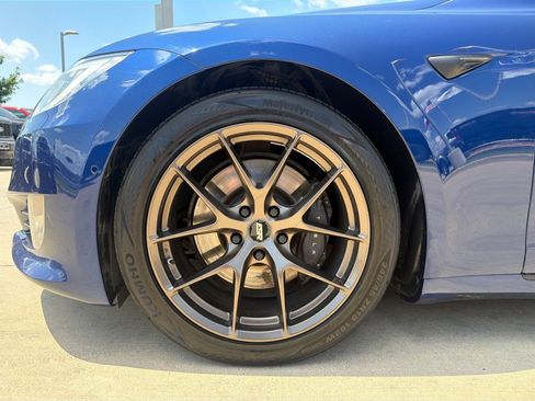 Used 2020 Tesla Model S Long Range AWD/4WD image 10