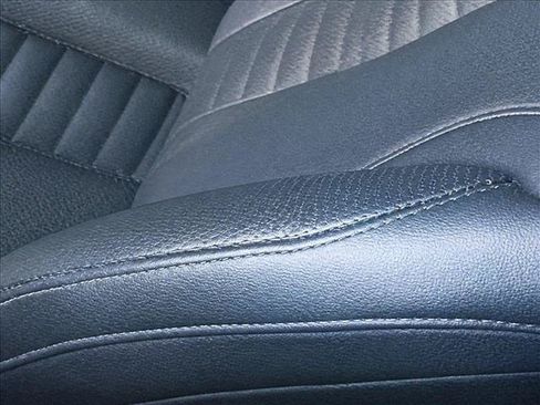 Used 2020 Mercedes-Benz S 560 Sedan image 23