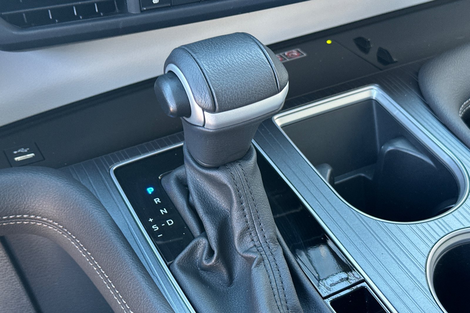 Certified 2025 Toyota Sienna XLE AWD/4WD image 27