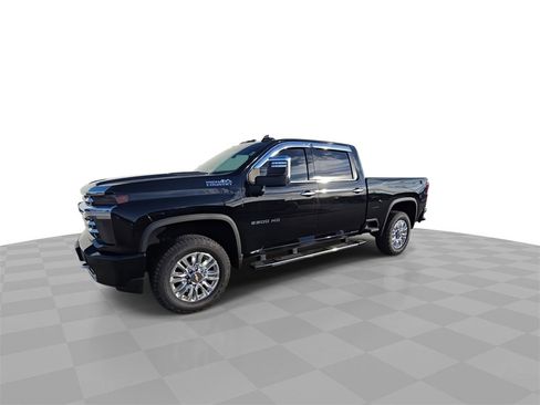 Certified 2021 Chevrolet Silverado 2500 High Country w/ Safety Package II image 4