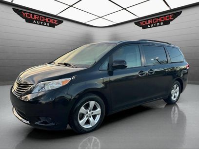Used 2014 Toyota Sienna LE