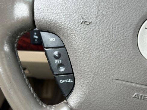 Used 2006 Lincoln LS image 18