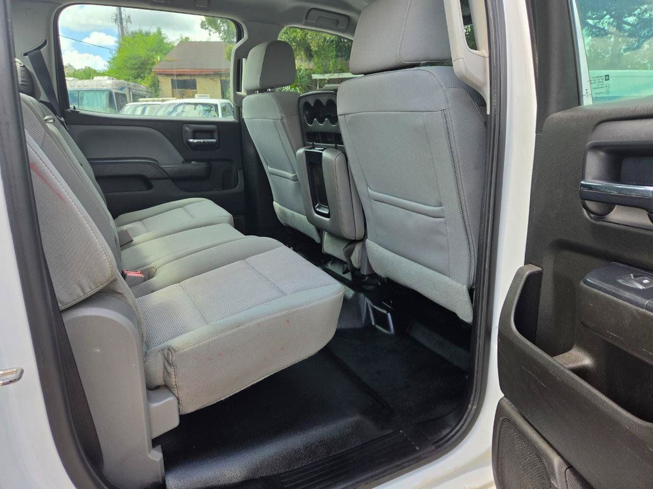 Used 2018 Chevrolet Silverado 2500 W/T RWD image 20