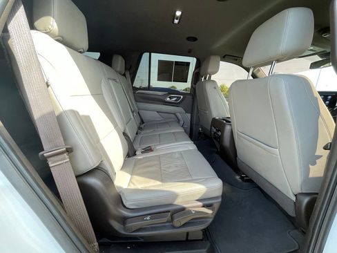 Used 2021 Chevrolet Tahoe Z71 AWD/4WD image 25