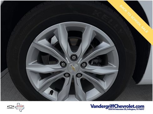 Used 2023 Chevrolet Malibu LT FWD image 9