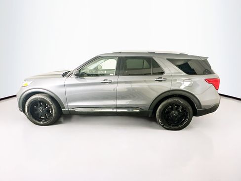 Used 2022 Ford Explorer Limited image 4