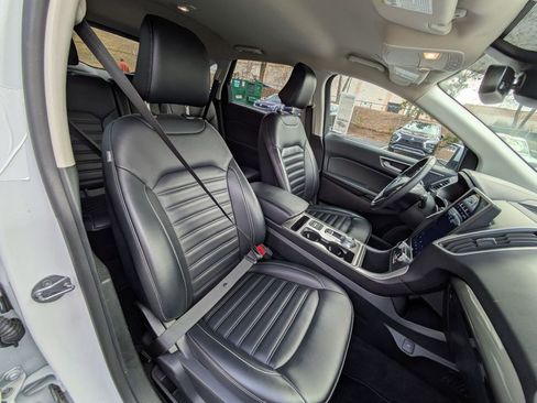 Used 2024 Ford Edge SEL image 27