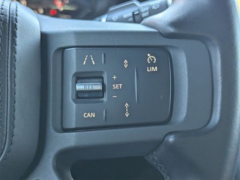 Used 2023 Land Rover Defender 130 X image 22
