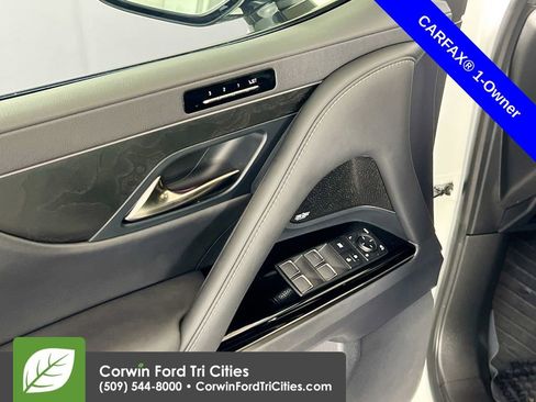 Used 2025 Lexus LX 600 4WD w/ Interior Upgrade Package image 12