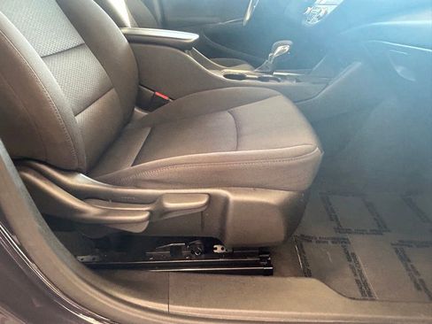 Used 2025 Chevrolet Malibu LT image 25