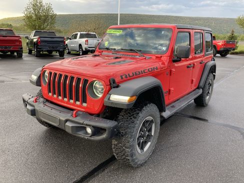 Used 2018 Jeep Wrangler Unlimited Rubicon AWD/4WD image 3