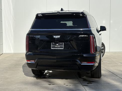 New 2026 Cadillac Escalade IQL Luxury image 6