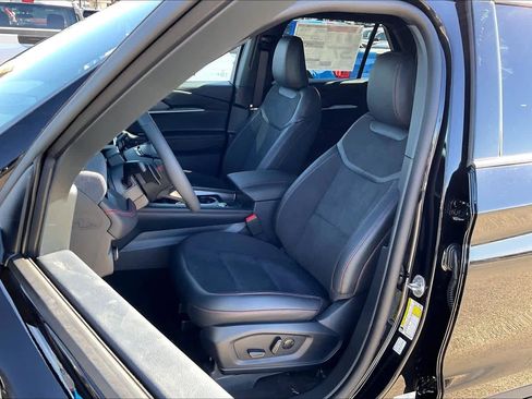 New 2026 Ford Explorer ST image 9