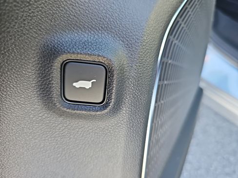 New 2026 Acura MDX SH-AWD w/ Advance Package image 13