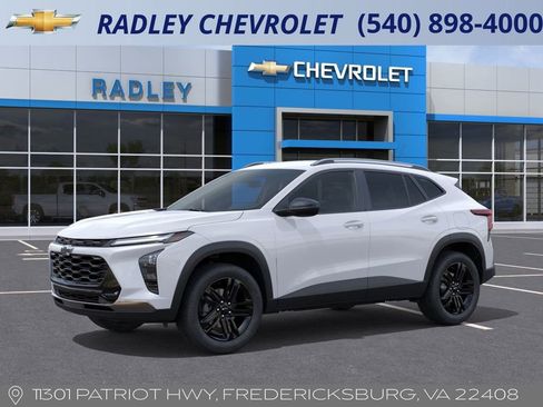 New 2026 Chevrolet Trax ACTIV image 2