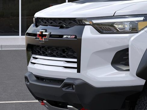 New 2026 Chevrolet Colorado ZR2 AWD/4WD image 13