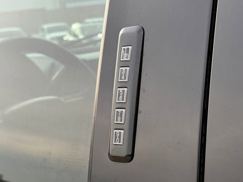 Used 2020 Ford F150 XLT image 10