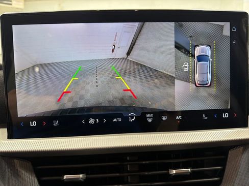 New 2026 Ford Explorer ST-Line image 25