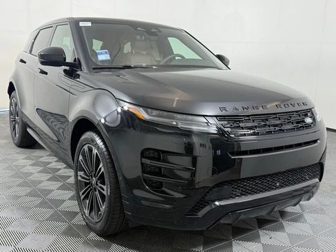 Used 2026 Land Rover Range Rover Evoque Dynamic SE AWD/4WD image 9