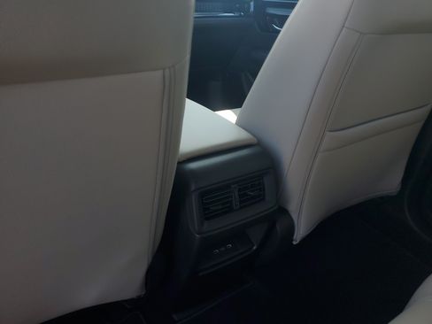 Used 2026 Honda CR-V EX-L image 12