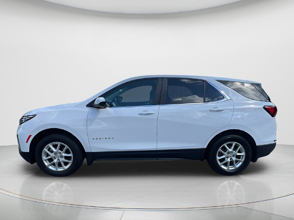 Used 2023 Chevrolet Equinox LT w/ LPO, Floor Liner Package AWD/4WD image 8