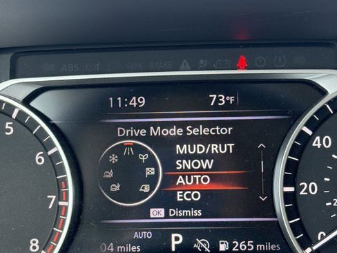 Used 2024 Nissan Pathfinder SL w/ SL Premium Package image 16