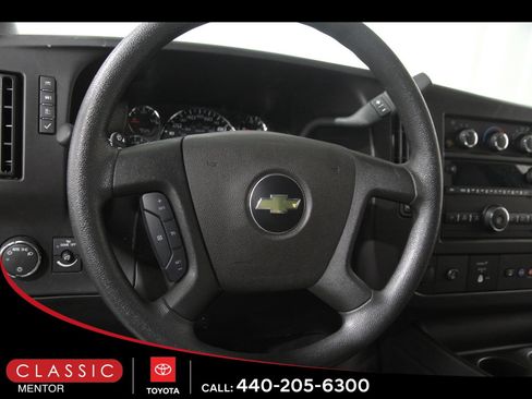 Used 2024 Chevrolet Express 2500 w/ Driver Convenience Package image 7