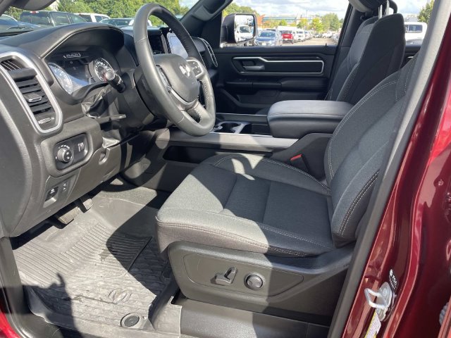 Used 2023 RAM 1500 Big Horn AWD/4WD image 25