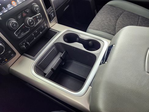Used 2016 RAM 1500 Big Horn AWD/4WD image 25