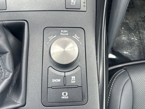 Used 2022 Lexus IS 300 AWD w/ Premium Package image 27