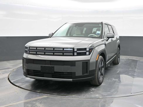 New 2026 Hyundai Santa Fe SE image 3