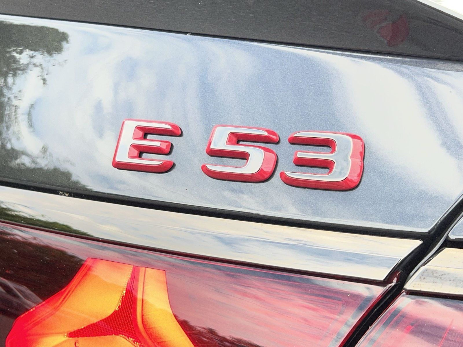 Certified 2025 Mercedes-Benz E 53 AMG e 4MATIC Sedan w/ Multicontour Seating Package image 36
