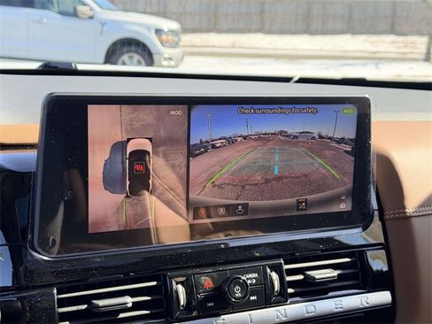 New 2026 Nissan Pathfinder Platinum image 20