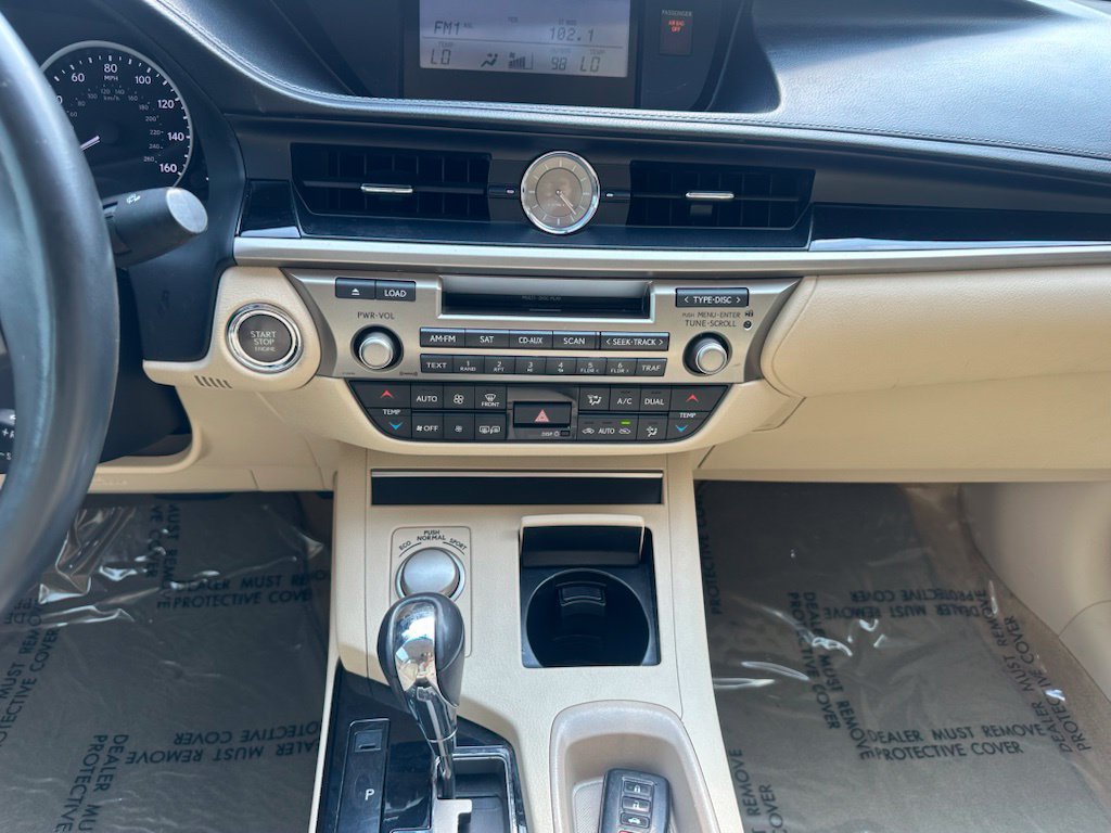Used 2014 Lexus ES 350 FWD image 25