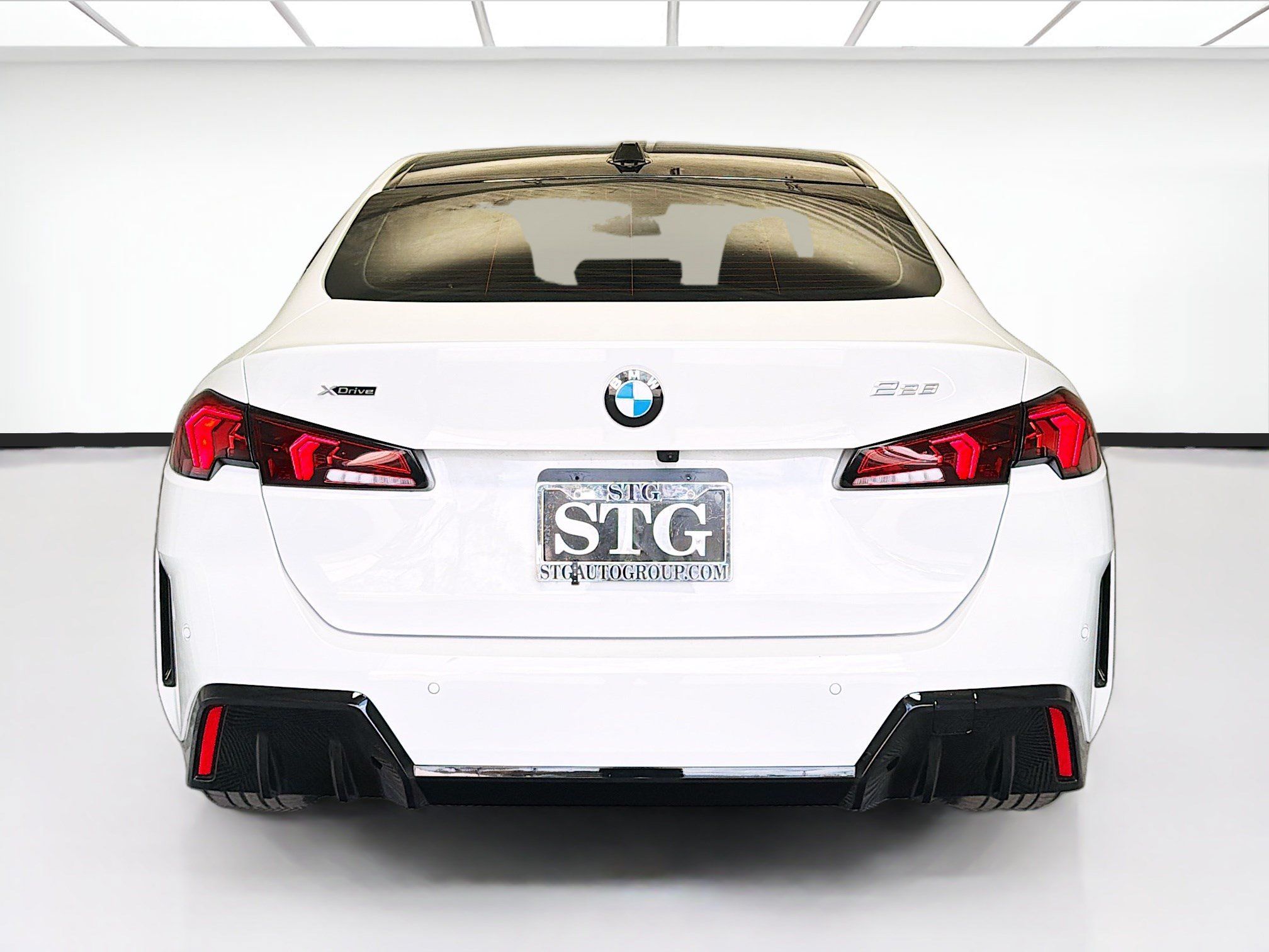 Used 2025 BMW 228i xDrive w/ Premium Package AWD/4WD image 5